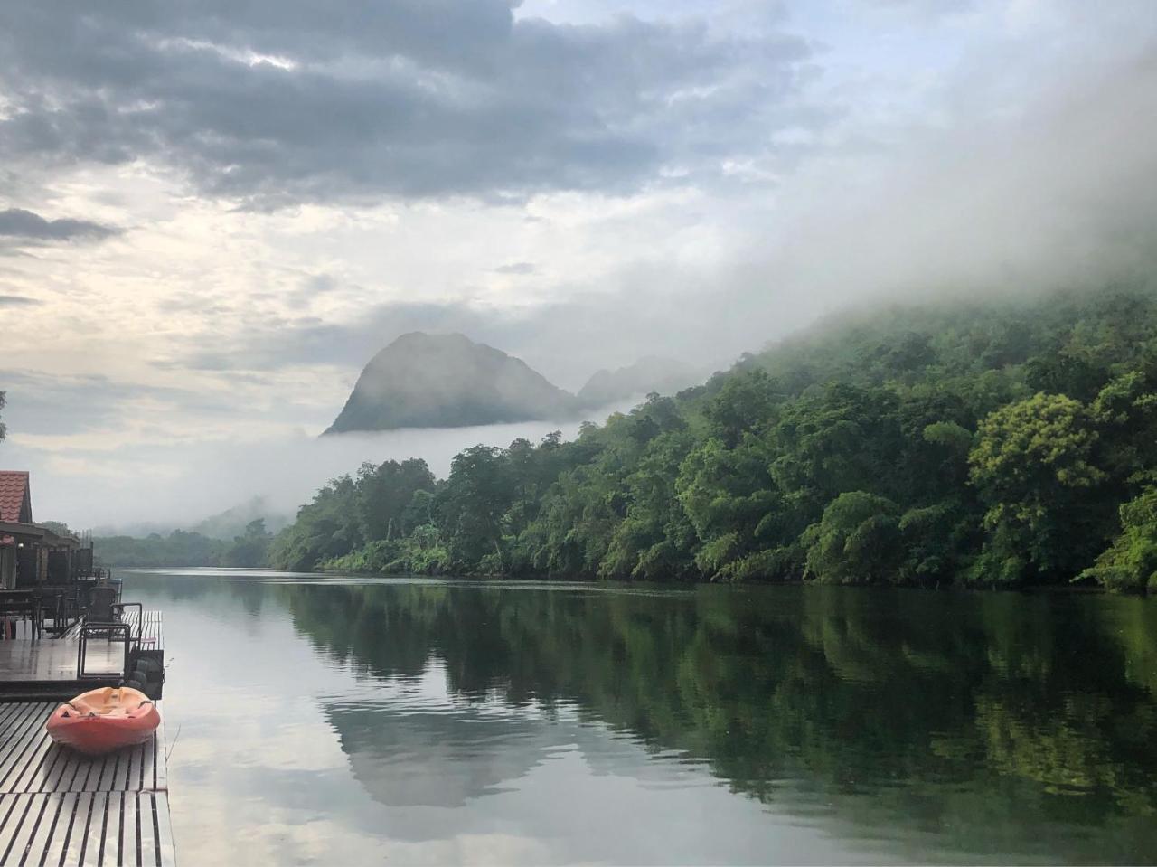 Naphatphorn Resort Tha Kradan Luaran gambar